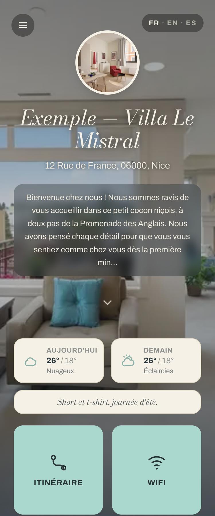 Aperçu du livret d'accueil Tourist Book affiché sur un téléphone